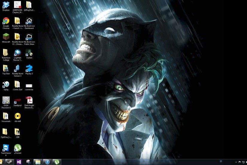 My new desktop background, from The Dark Knight Returns OST booklet ...