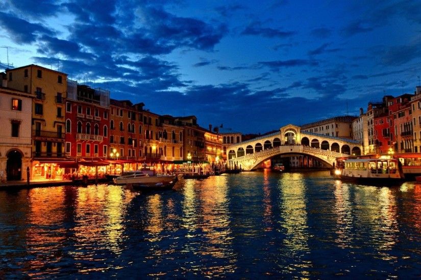 Venice Italy at Night Wallpaper Rialton Bridge