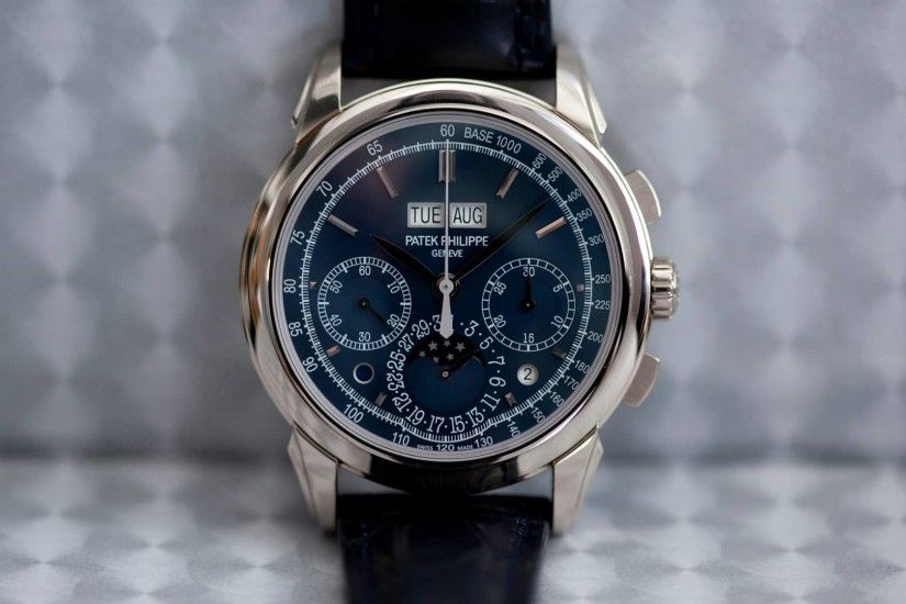 The Difference Between Patek Philippe Perpetual Calendar 5270G And Seconds  Chronograph 5204P