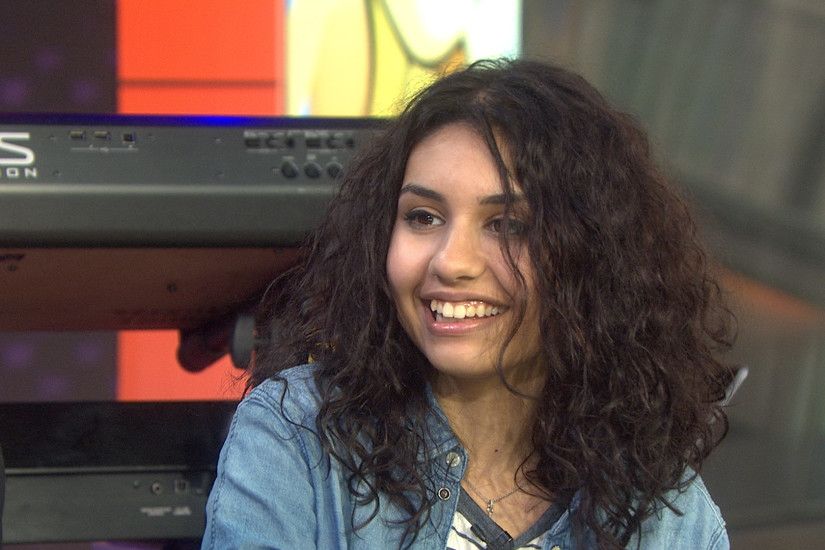 Elvis Duran is more than impressed by rising star Alessia Cara - NBC News