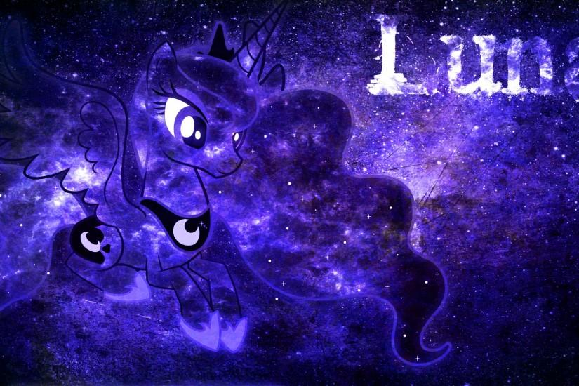 Luna Wallpaper by Tzolkine