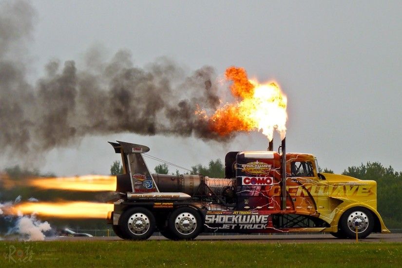 Amazing Jet Truck Pictures & Backgrounds