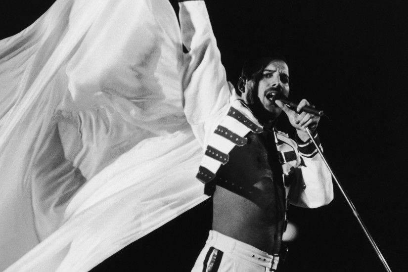 Freddie Mercury Queen Band Wallpaper