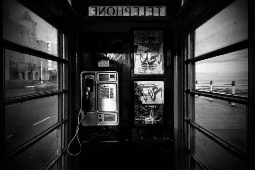 2560x1600 Wallpaper phone, booth, black white, city