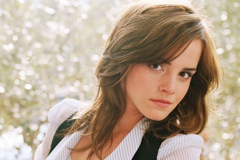 Emma Watson Wallpapers