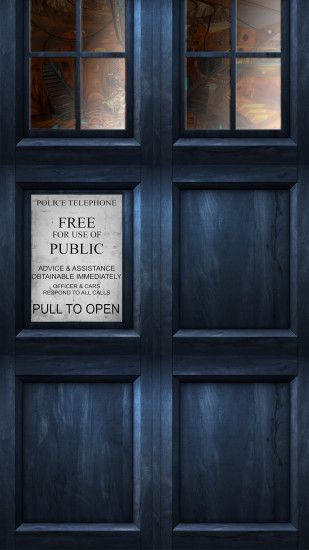 Made a Tardis HQ wallpaper for my phone.