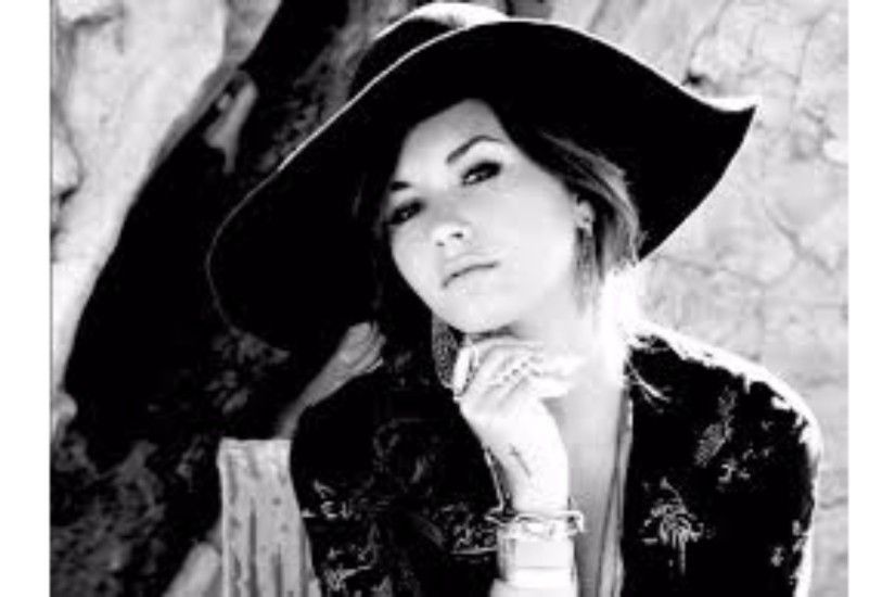 Black and White 2016 Demi Lovato 4K Wallpaper