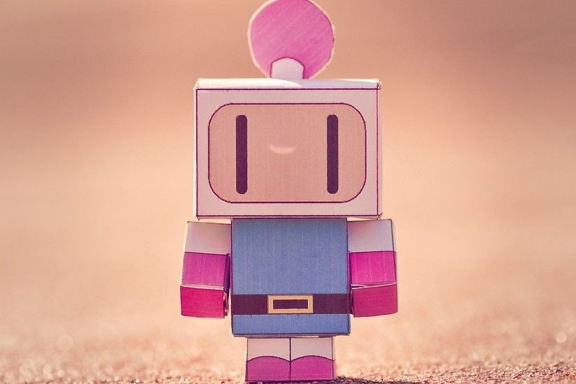 ... cute-pink-robot ...