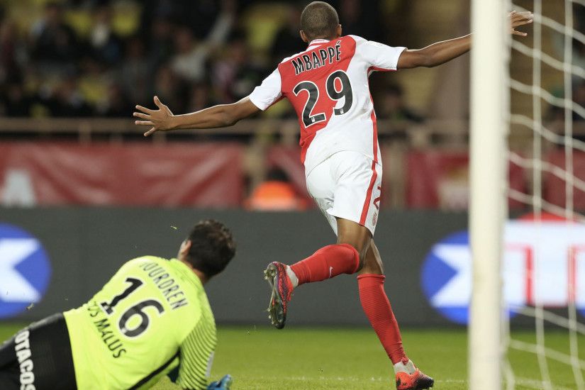 Kylian Mbappe HD Images whb 4 #KylianMbappeHDImages #KylianMbappe #Mbappe  #football #soccer