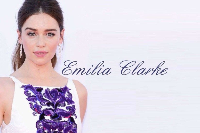 Emilia Clarke Cute HD Wallpapers