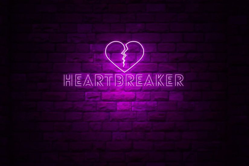 Animation of word heartbreaker at neon light sign with a broken heart sign  flickering in urban