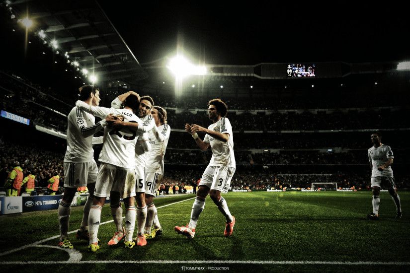 <b>Real Madrid</b> Logo <b>Wallpaper</