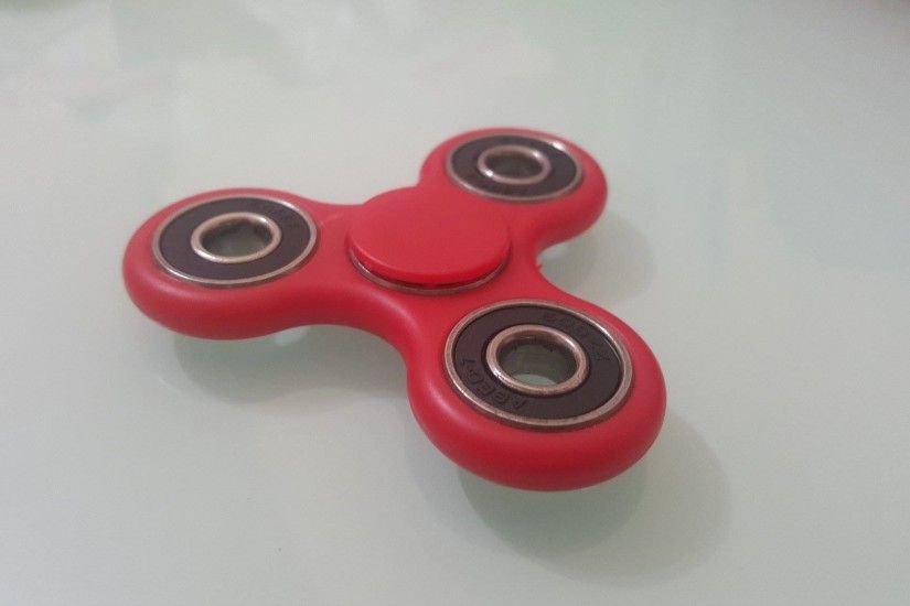 Fidget Spinner For Anxiety : Marketing Hype Or Genuine Stress Buster?
