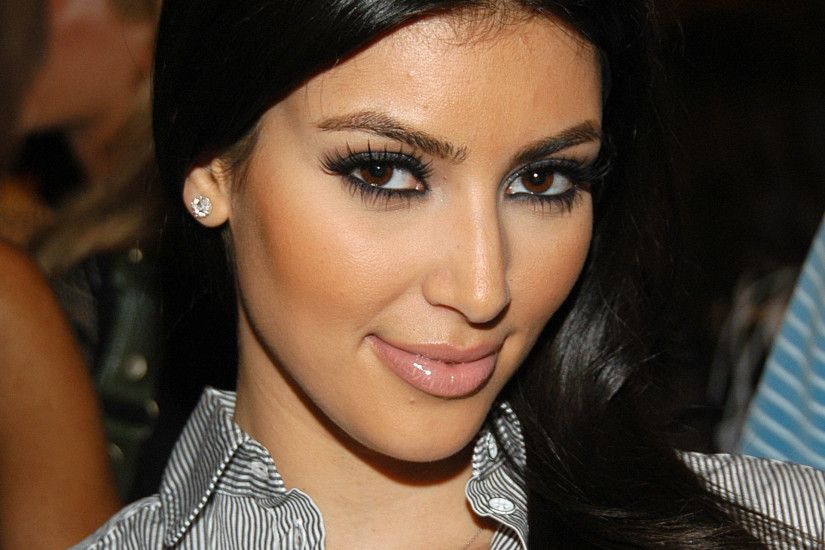 Kim Kardashian wallpapers