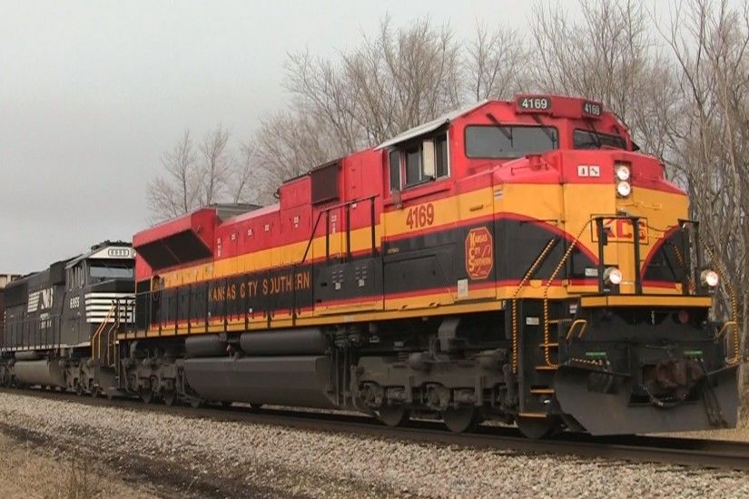 KCS 4169 East - an SD70ACe "Southern Belle" on 12-19-2014