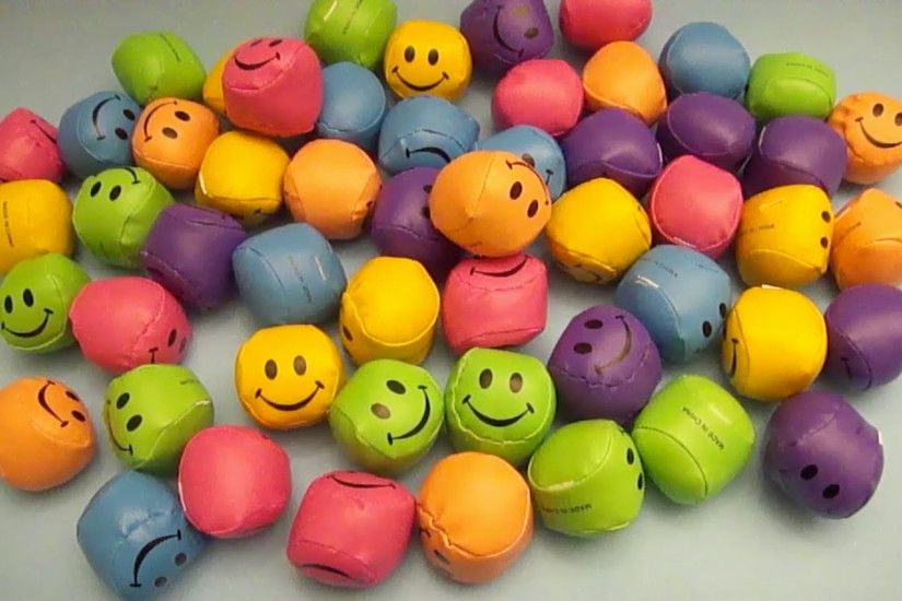 ... SMILEY FACES WALLPAPER - (#19038) - HD Wallpapers .