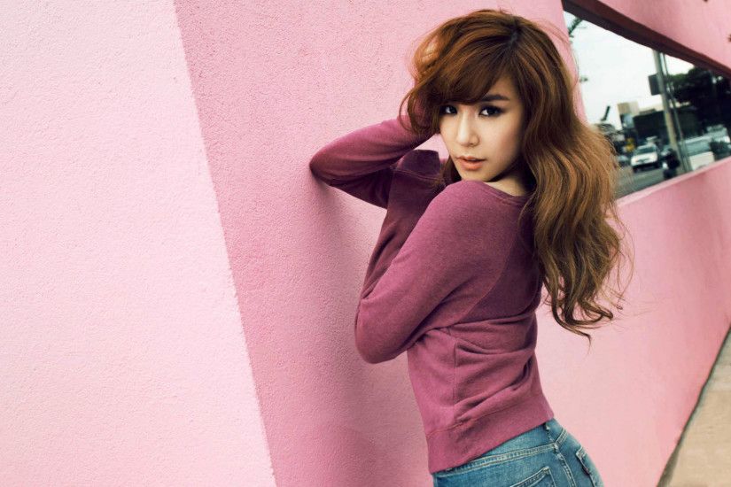 Tiffany reveals the release date for Girls' Generations' new album “Holiday  Night.” | Koogle TV