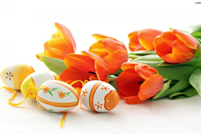 Easter Eggs and Flowers Wallpaper