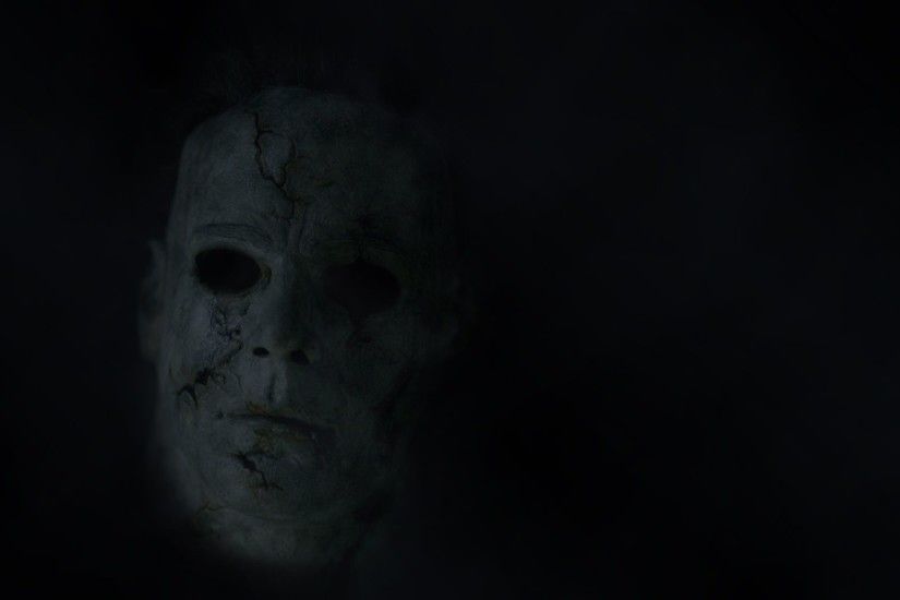 Scary Mask HD Wallpaper
