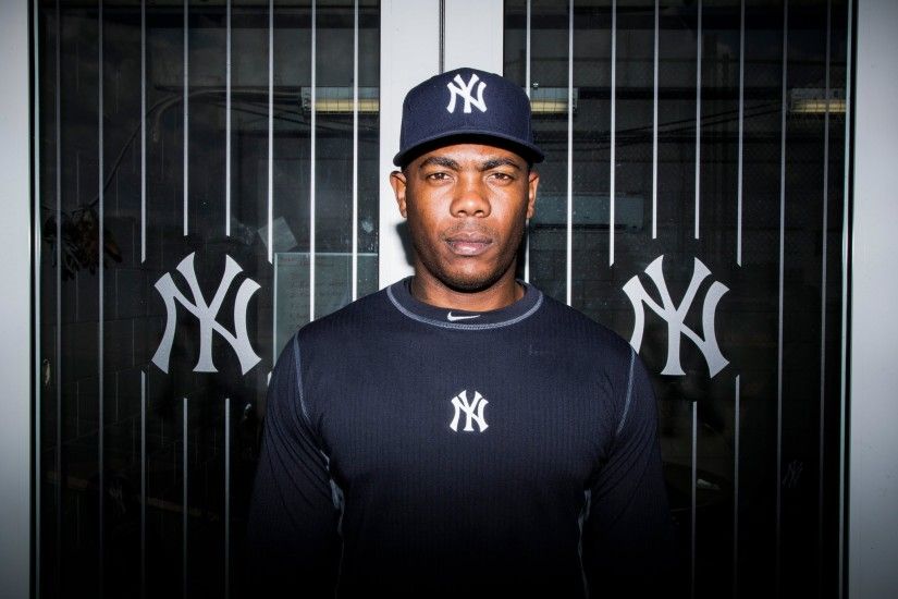 Aroldis Chapman Says He S Happy And Anxious About Helping The