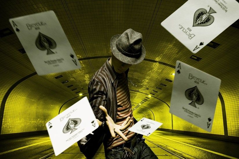 men illusionist hat ace of spades