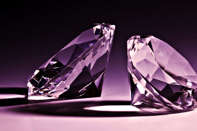 Voilet Crystal Diamond Images.