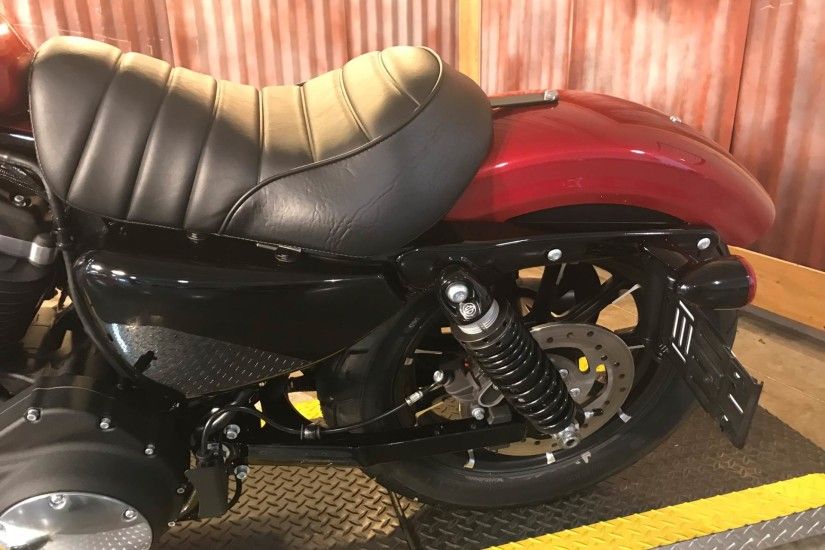2018 Harley-Davidson Iron 883â¢ in Southaven, Mississippi