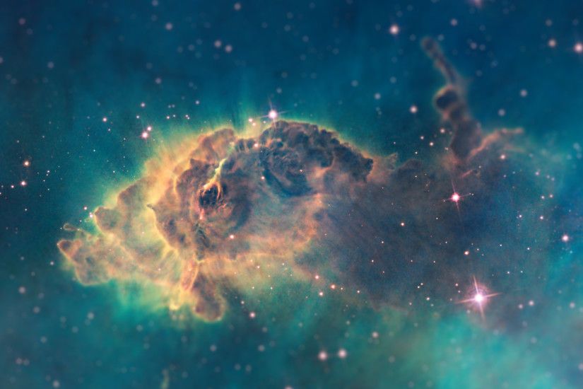 [3840x1080] Carina Nebula, courtesy of the Hubble ...