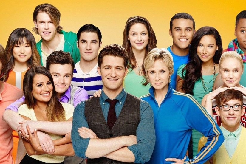 Glee Season 5 Cast Wallpaper Wide or HD | TV Series Wallpapers