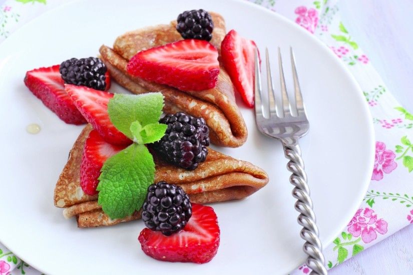 dessert blackberry strawberries pancakes fruit sweet food food desserts  pancakes fruits berries sweet blackberry mint