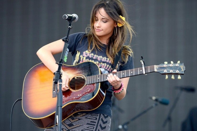 kacey musgraves casey masgreyvs is an american country music singer vocals  guitars live statement