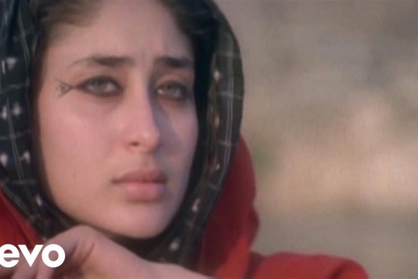 14 On Screen Kareena Kapoor Looks That We Will Never Get Over! | MissMalini