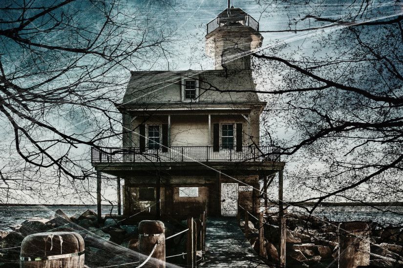 Haunted lakeside house wallpaper