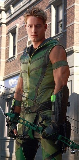 Green Arrow_ Justice Wallpaper by Andy030991 on DeviantArt 179 best Oliver  queen images on Pinterest | Smallville, Green .