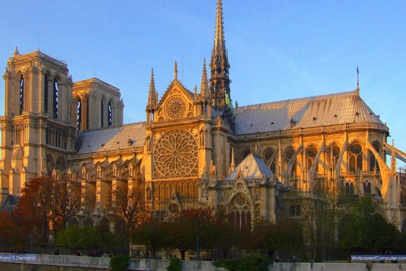 Wallpaper for Computer - The Cathedral Notre-Dame at sunset - 1920 x 1200  pixels