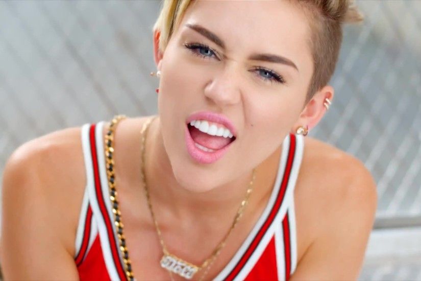 Miley Cyrus Pictures - QyGjxZ Miley Cyrus Wallpaper ...