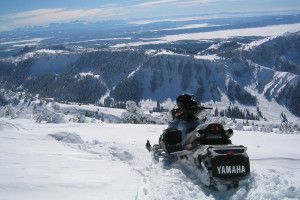 cool Snowmobile Wallpaper 2048x1536