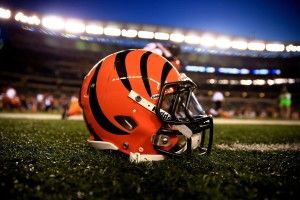 vertical Cincinnati Bengals Wallpaper 2592x1728