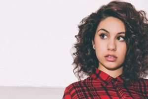 Alessia Cara Wallpapers 2048x1152 for computer