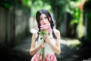 free Cute Asian Wallpaper 2560x1440 for desktop