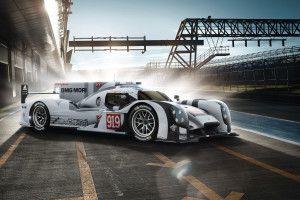 Porshe Wallpaper 2560x1440 notebook