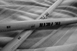 download Drum Stick Wallpapers 2048x1536 for samsung