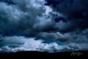 amazing Dark Skies Wallpaper 1920x1200 for 4K monitor