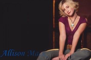 beautiful Allison Mack Wallpapers 1920x1200 for phones