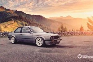 large BMW E30 Wallpaper 1920x1080 for 1080p