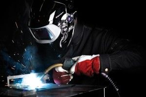 vertical Welding Wallpapers 2560x1440