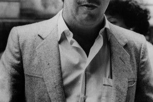 download Pablo Escobar Wallpapers 1332x2000