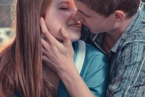 amazing Love Kiss Wallpaper 2018 1080x1920