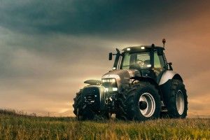 new Traktor Wallpaper HD 2560x1440