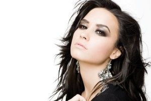 download free Demi Lovato HD Wallpaper 2018 1920x1440 for 1080p